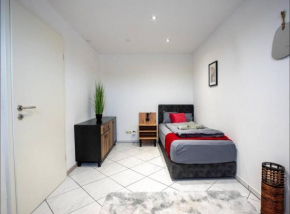 Livemore24 - Apartment 4 in Gladbeck 24-7 Check-in